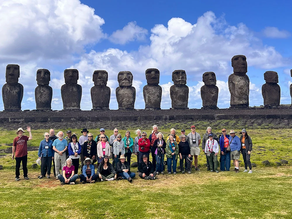 easter island tour